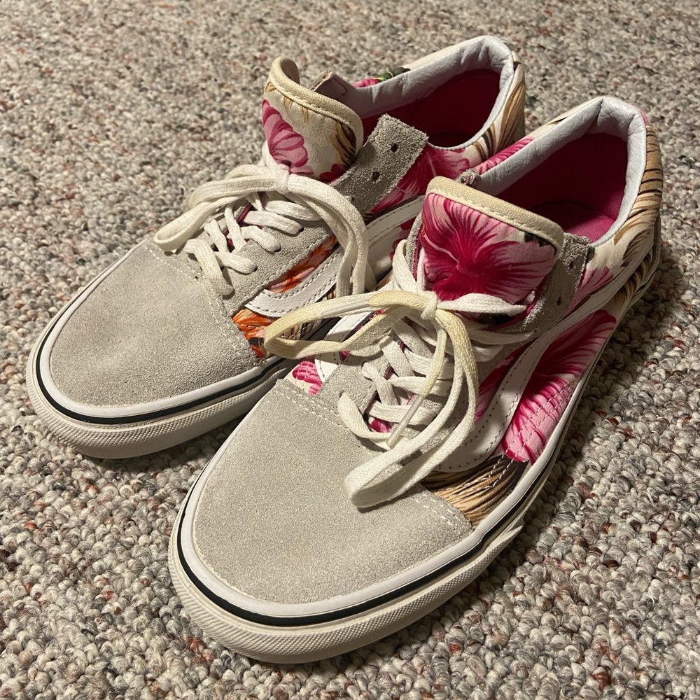 Floral Vans size 8